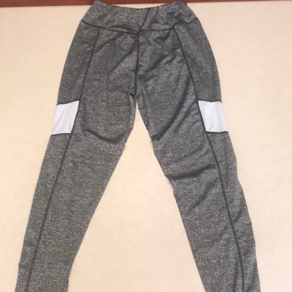 heather gray high waisted dri-fit leggings